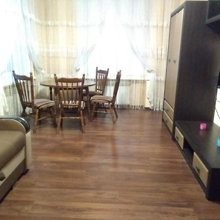 Apartments Comfortablе Chernivtsi Exterior foto